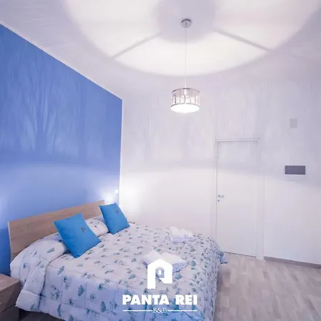 Pantarei Oda ve Kahvaltı